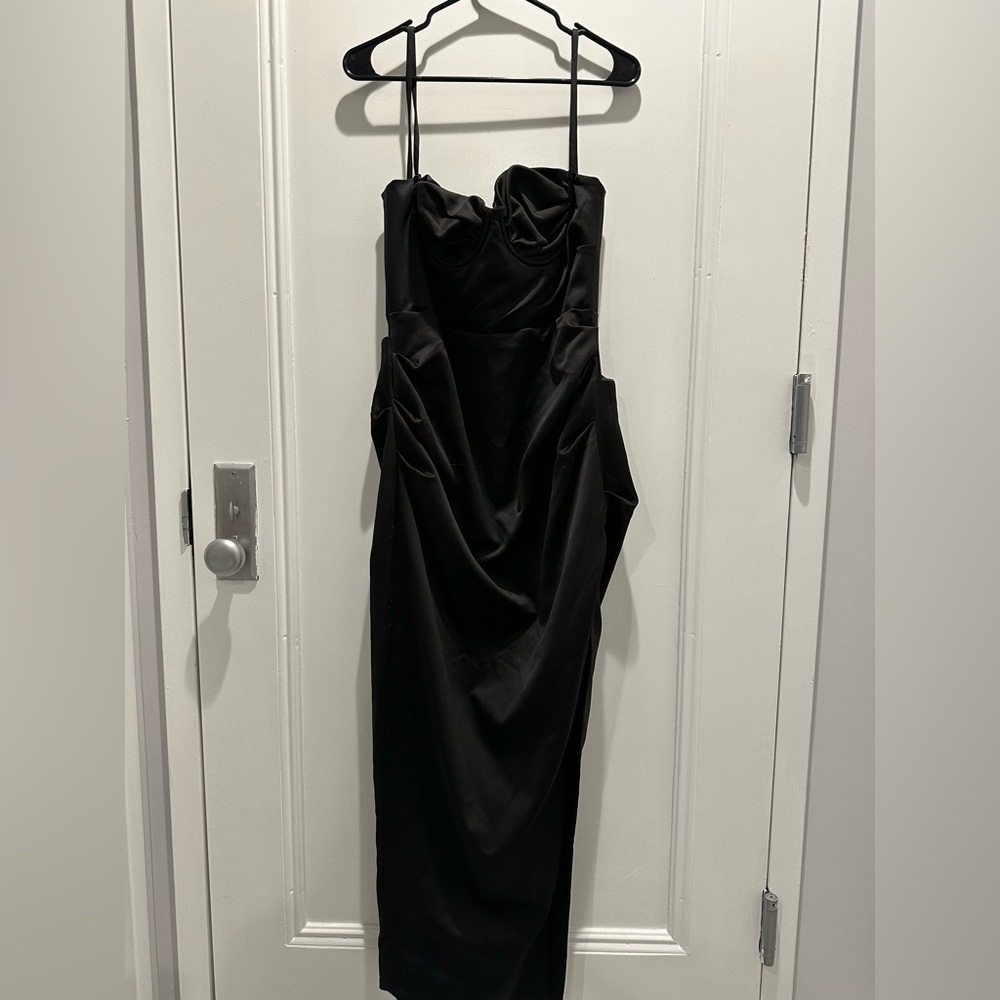 House of CB Flora Black Satin Pleated Corset Midi Dress - Picture 9 of 12
